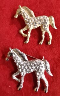 Bling Horse Brooch